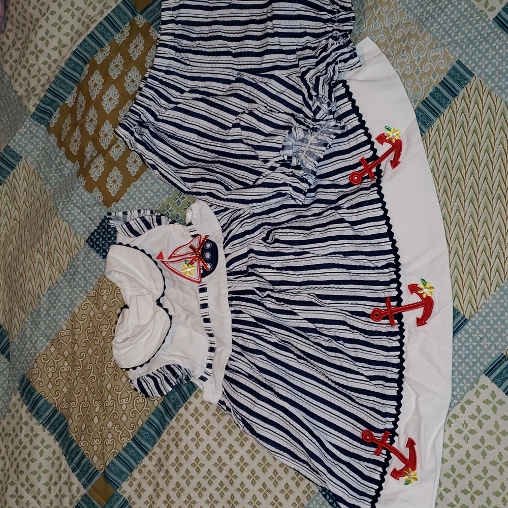 Two dresses and patriotic onesie set 6-9m